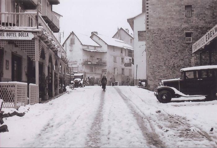 Beuil - rue -  Le nouveau hôtel Dolla